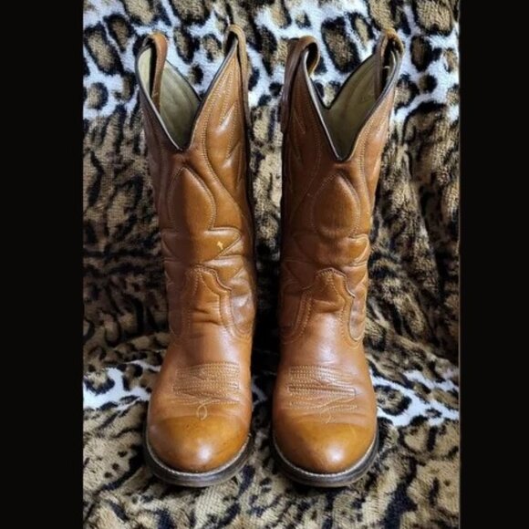 Vintage brown leather Kornee cowboy boots size 7.5D